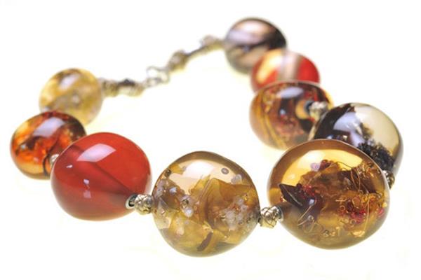 Pebble Choker